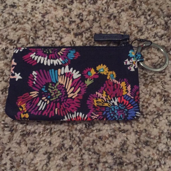 Vera Bradley Accessories - NWT Vera Bradley ID Badge Holder/Wallet Vera Bradley Accessories - NWT Vera Bradley ID Badge Holder/Wallet